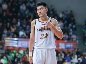 无奈早早6犯！李晓旭仅出战27分钟 6中2&amp;三分4中0拿4分4板